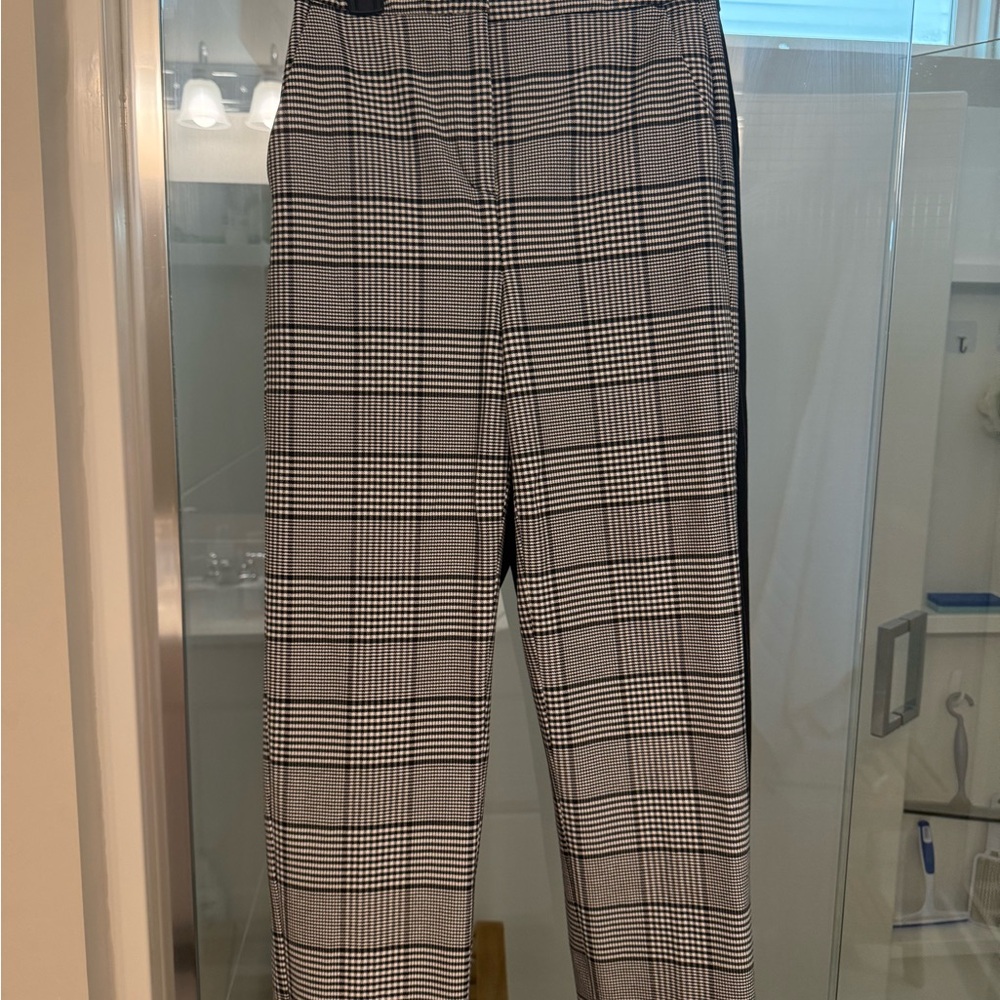 Woman’s Express Editor Pants